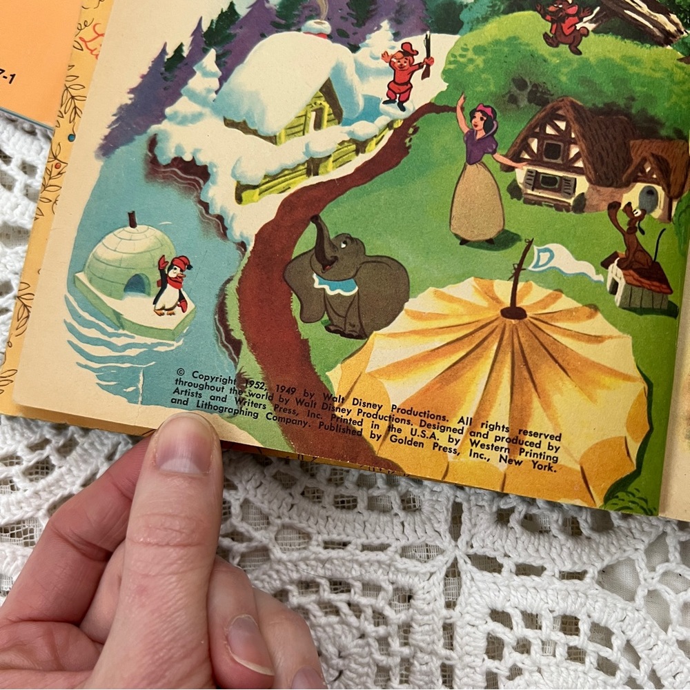 Disney paper ephemera mix - Picture 7 of 16